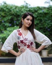 Raashii Khanna 20 Actress Raashi Khanna Instagram Photos