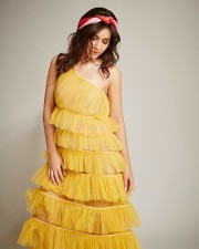 Raashii Khanna 15 Actress Raashi Khanna Latest Photo Shoot Pictures
