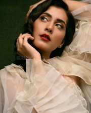 Raashii Khanna 2 Actress Raashi Khanna Latest Photoshoot Pictures