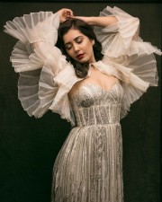 Raashii Khanna 60 Actress Raashi Khanna Latest Photoshoot Pictures