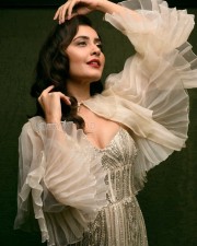 Raashii Khanna 54 Actress Raashi Khanna Latest Photoshoot Pictures