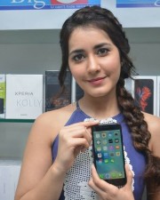 Raashii Khanna 52 Actress Raashi Khanna Launches Big C Mobile Store At Guntur Photos
