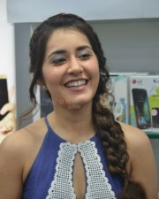 Raashii Khanna 43 Actress Raashi Khanna Launches Big C Mobile Store At Guntur Photos