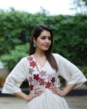 Raashii Khanna 5 Actress Raashi Khanna New Photo Shoot Pictures