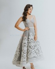 Raashii Khanna 54 Actress Raashi Khanna New Photoshoot Pictures