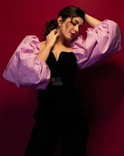 Actress Raashi Khanna Recent Photoshoot Pictures