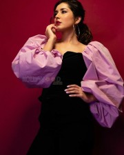 Actress Raashi Khanna Recent Photoshoot Pictures