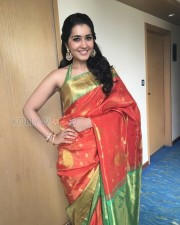 Actress Raashi Khanna Saree Stills