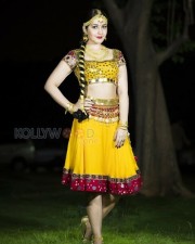 Raashii Khanna 60 Actress Raashi Khanna Sexy New Photos