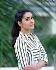 Raashii Khanna 39 Actress Raashi Khanna Sexy Photoshoot Pictures