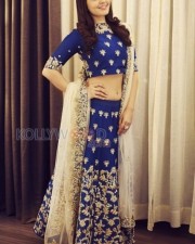 Raashii Khanna 25 Actress Raashi Khanna Sexy Photoshoot Pictures