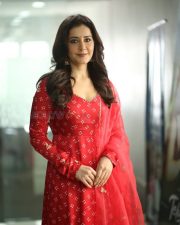 Actress Raashi Khanna at Telusu Kada Movie Interview Pictures 03