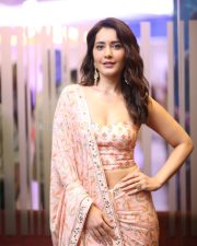 Actress Raashi Khanna at Telusu Kada Movie Trailer Launch Photos 23