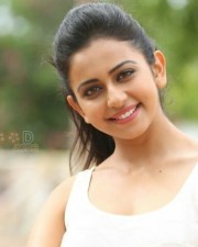 Actress Rakul Preet Singh Sexy Pictures