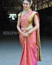 Actress Rakul Preet Singh Traditional Saree Photos