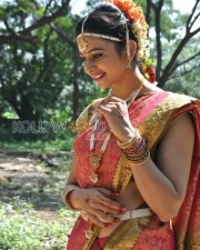 Actress Rakul Preet Singh Traditional Saree Photos