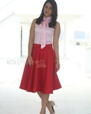 Raashii Khanna 33 Actress Rashi Khanna Latest Photoshoot Pictures