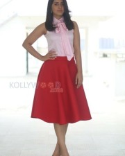 Raashii Khanna 32 Actress Rashi Khanna Latest Photoshoot Pictures