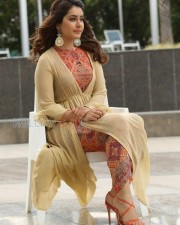 Raashii Khanna 13 Actress Rashi Khanna New Pictures