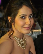 Raashii Khanna 32 Actress Rashi Khanna Sexy Hot Stills