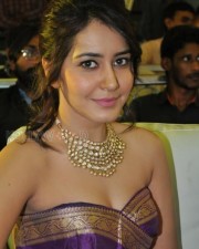 Raashii Khanna 26 Actress Rashi Khanna Sexy Hot Stills