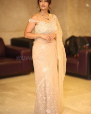 Actress Reba Monica John at Samajavaragamana Success Meet Photos 45 Actress Reba Monica John at Samajavaragamana Success Meet Photos 45