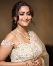 Actress Reba Monica John at Samajavaragamana Success Meet Photos 47 Actress Reba Monica John at Samajavaragamana Success Meet Photos 47