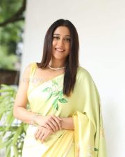 Actress Regina Cassandra Utsavam Movie Interview Photos 39