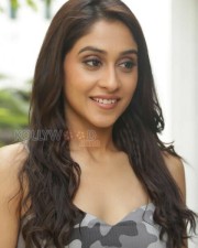 Actress Regina Sexy New Pictures