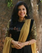 Actress SShivada Nair Photos