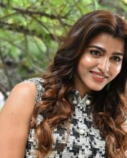 Actress Sai Dhanshika at Shikaru Movie Press Meet Pictures 09