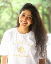 Actress Sai Pallavi at Virata Parvam Movie Interview Pictures 01