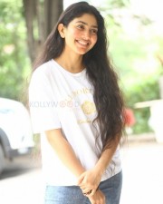 Actress Sai Pallavi at Virata Parvam Movie Interview Pictures 03