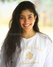 Actress Sai Pallavi at Virata Parvam Movie Interview Pictures 15