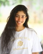 Actress Sai Pallavi at Virata Parvam Movie Interview Pictures 17