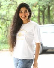 Actress Sai Pallavi at Virata Parvam Movie Interview Pictures 25