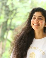 Actress Sai Pallavi at Virata Parvam Movie Interview Pictures 26