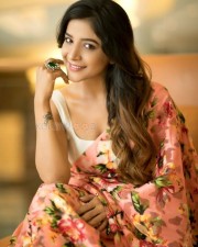 Actress Sakshi Agarwal Exclusive Photo Shoot Pictures