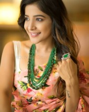 Actress Sakshi Agarwal Exclusive Photo Shoot Pictures