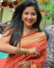 Actress Sakshi Agarwal Inauguration Handloom And Handicraft Exhibition Photos