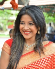 Actress Sakshi Agarwal Inauguration Handloom And Handicraft Exhibition Photos
