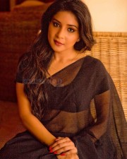 Actress Sakshi Agarwal Photoshoot Saree Images
