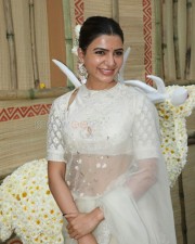 Actress Samantha at Shakuntalam Movie Opening Pictures