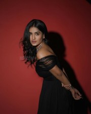 Actress Saniya Iyappan Black Dress Pictures 03