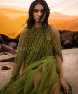 Actress Saniya Iyappan Photoshoot Stills