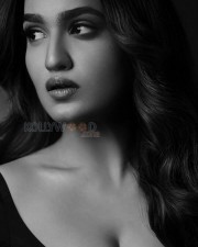 Actress Saniya Iyappan in Sexy Hot Black and White Photoshoot Pictures 03