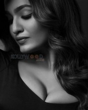 Actress Saniya Iyappan in Sexy Hot Black and White Photoshoot Pictures 04