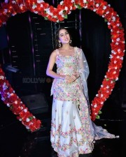 Actress Sara Ali Khan at Love Aaj Kal Movie Promotion Pictures