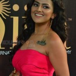 Shraddha Srinath 29 svg%3E