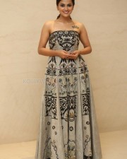 Shraddha Srinath 51 Actress Shraddha Srinath At Jersey Movie Thanks Meet Photos